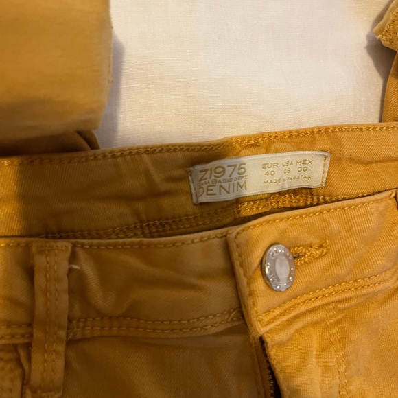 Zara Mustard Pants / Denim - Picture 3 of 4